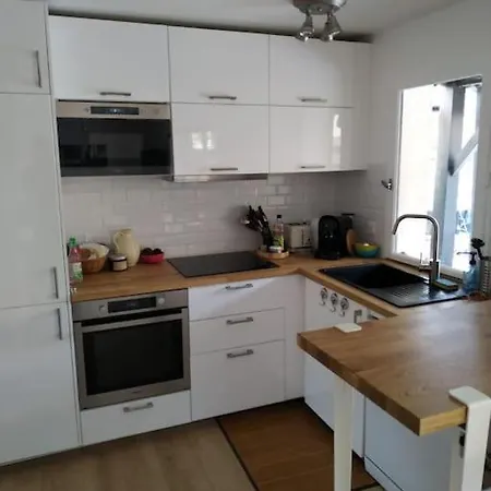 Holiday home Maisonnette Les Palombes