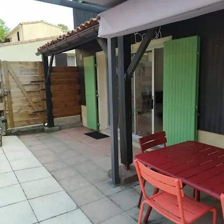 Maisonnette Les Palombes Holiday home *